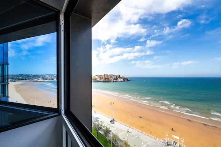 Apartamento Ezcurdia 22 Playa De San Lorenzo Primera Linea Gijon Luaran gambar